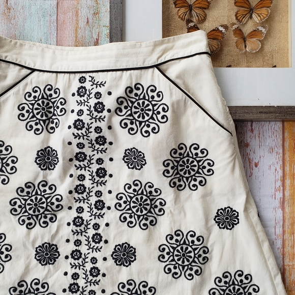 Anthro Lithe Little Cigarro Emboridered Skirt 4 - Picture 3 of 7